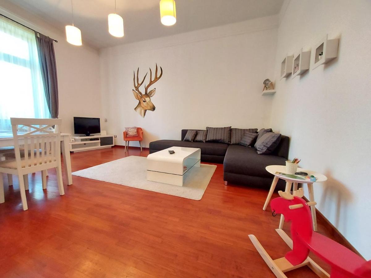 Deak Apartman Sopron Exterior photo