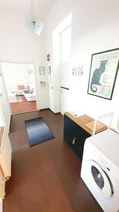 Deak Apartman Sopron Exterior photo