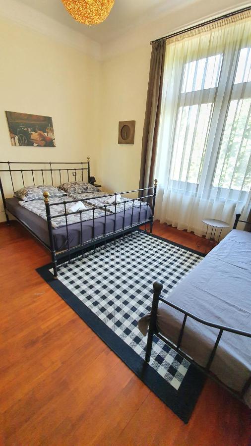 Deak Apartman Sopron Exterior photo